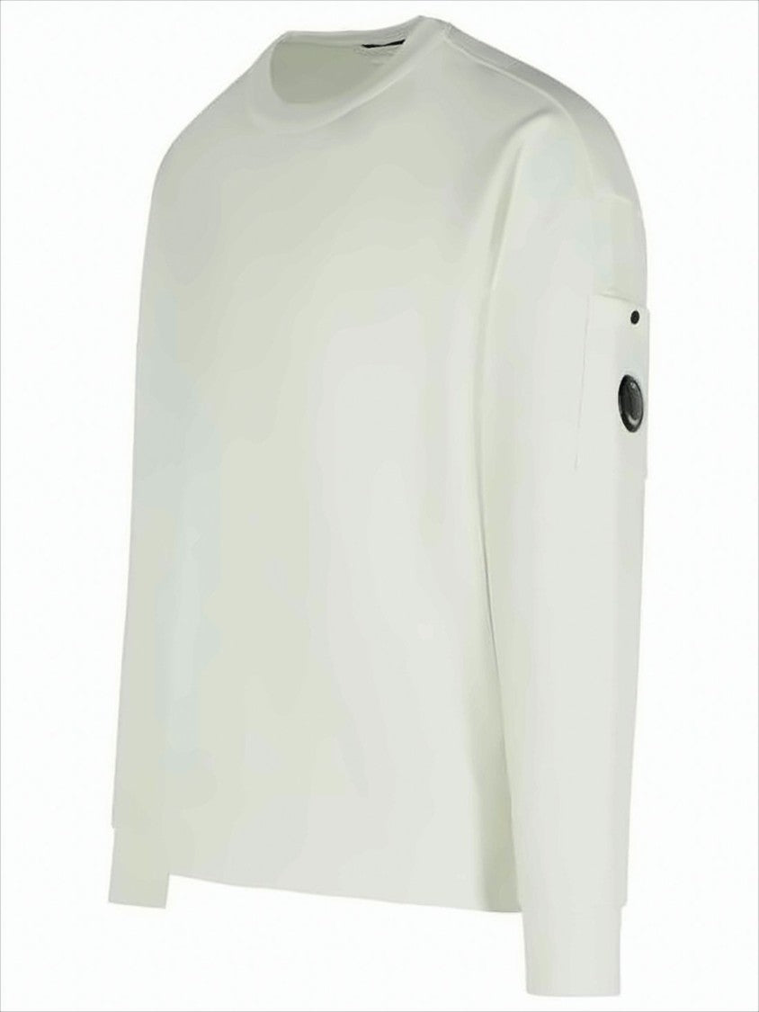 Long-Sleeve Cotton Crew Neck Shirt With Unique Lens Pocket