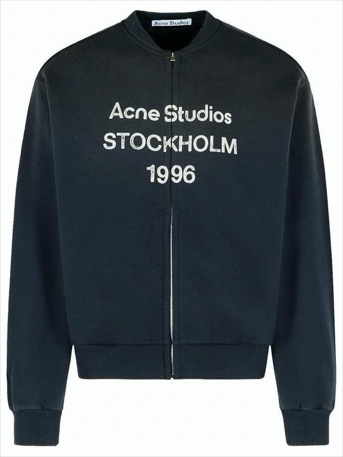Boxy Cropped Long-Sleeve Sweatshirt With Bold Embroidery