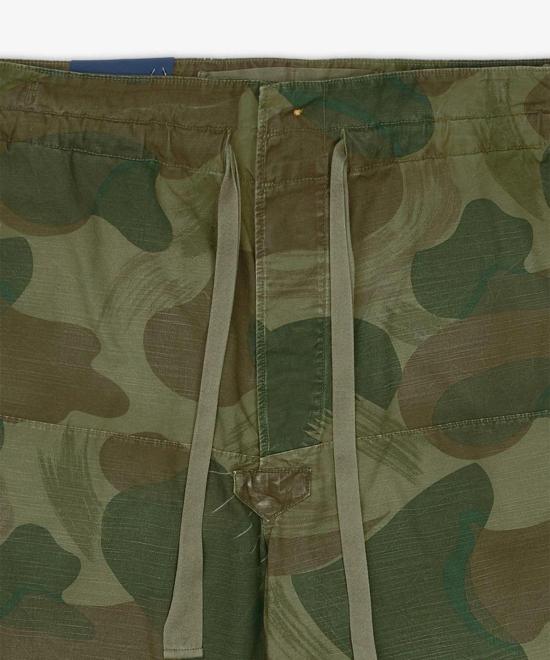 Camouflage Patterned Relaxed Fit Shorts