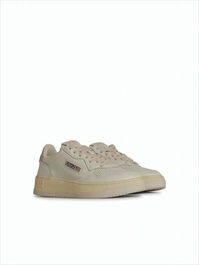 Minimalist Low-Top Sneakers with Perforated Detailing