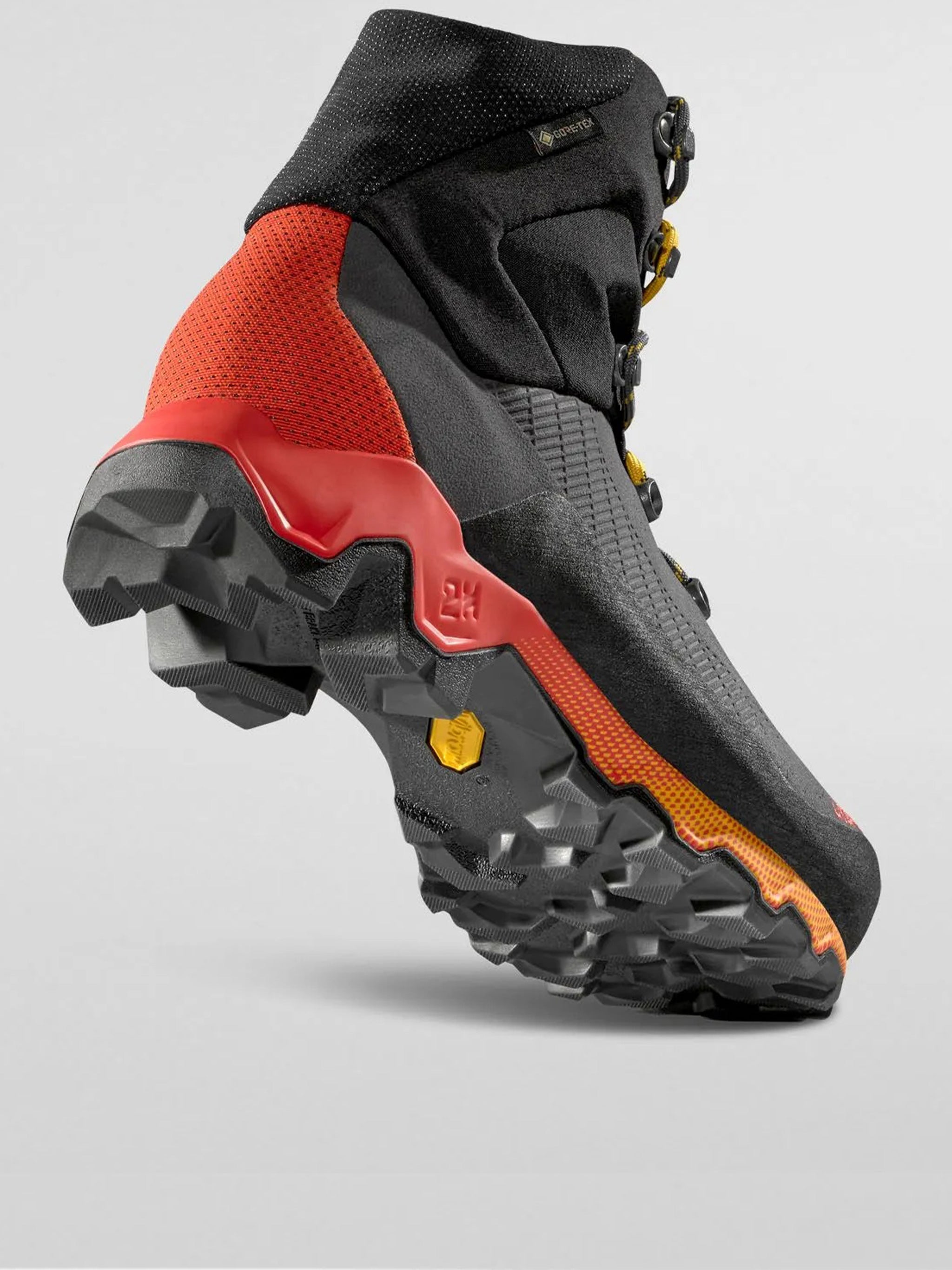Black/Dark Grey Aequilibrium Trek High-Top Hiking Boots