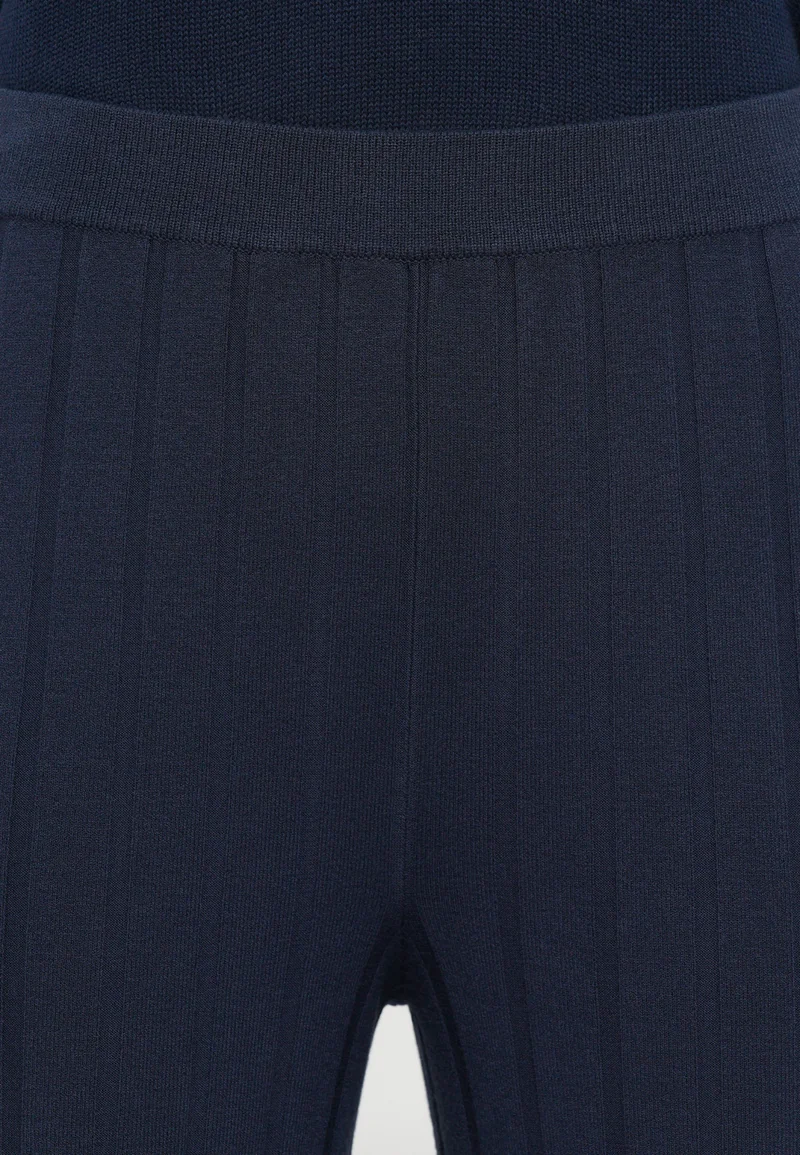 Ribbed Wide-Leg Pants With Relaxed Fit