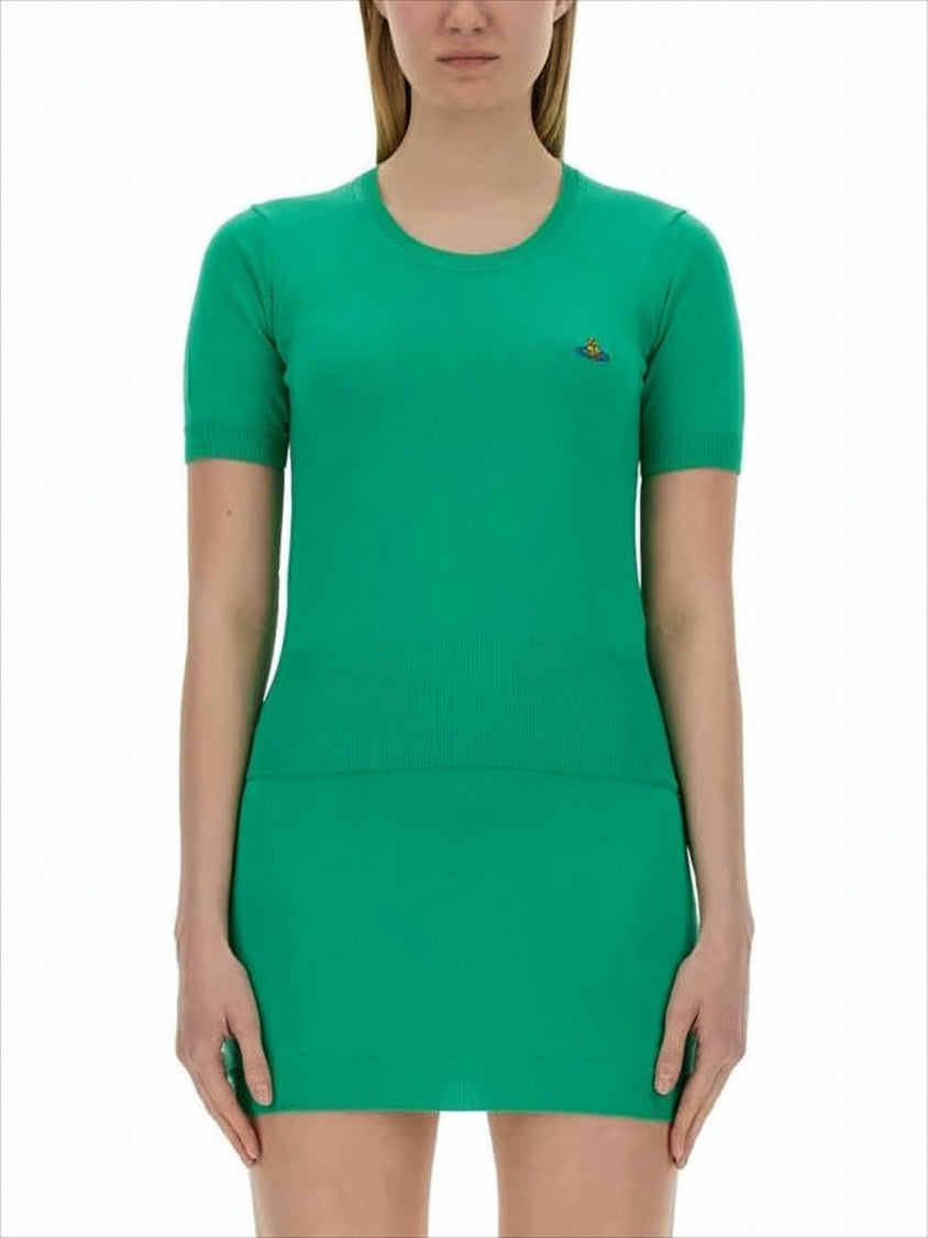 Fitted Short-Sleeve Knit Top with Ribbed Detailing