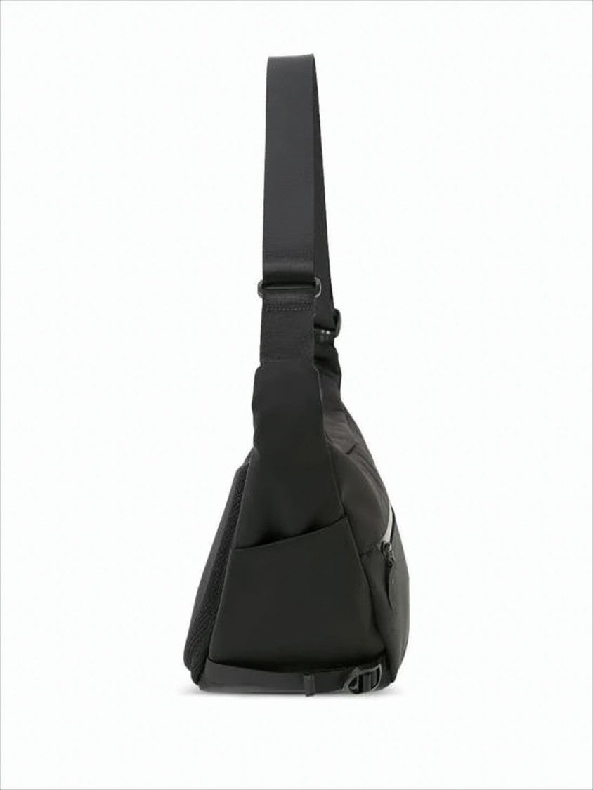Minimalist Shoulder Bag with Front Zip Pocket
