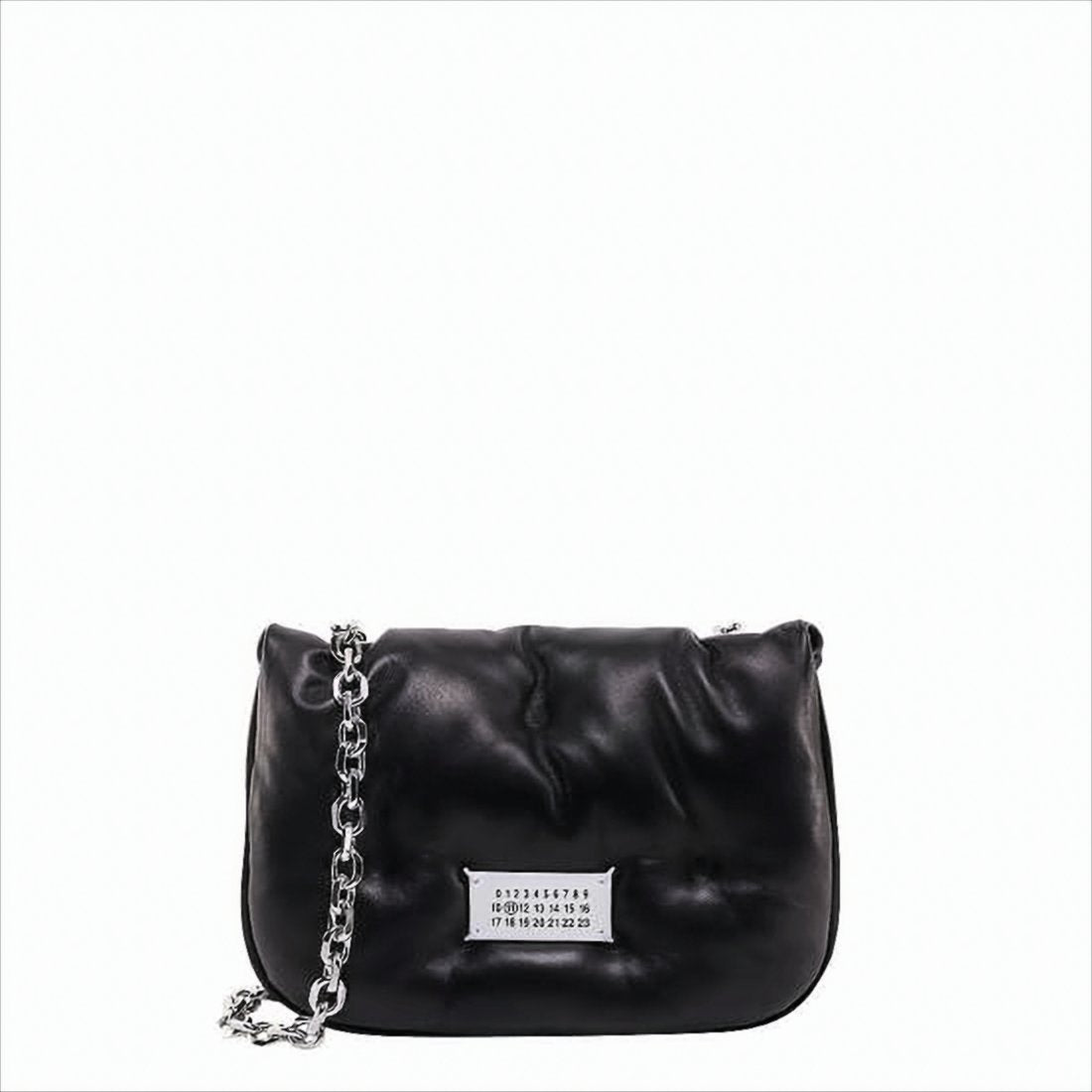 Quilted Lambskin Shoulder Bag With Silver Chain Strap
