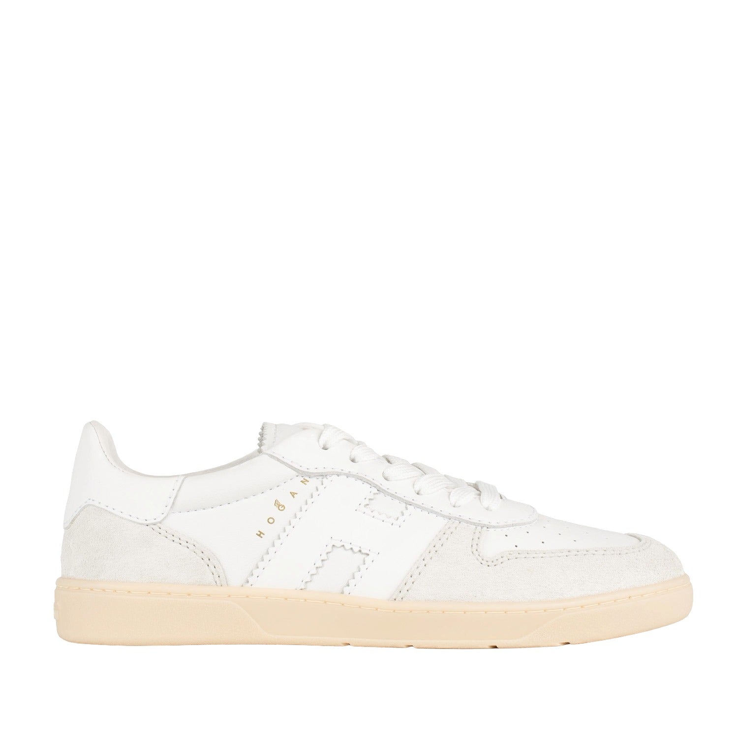 Refined Casual Sneakers With Textured Detailing