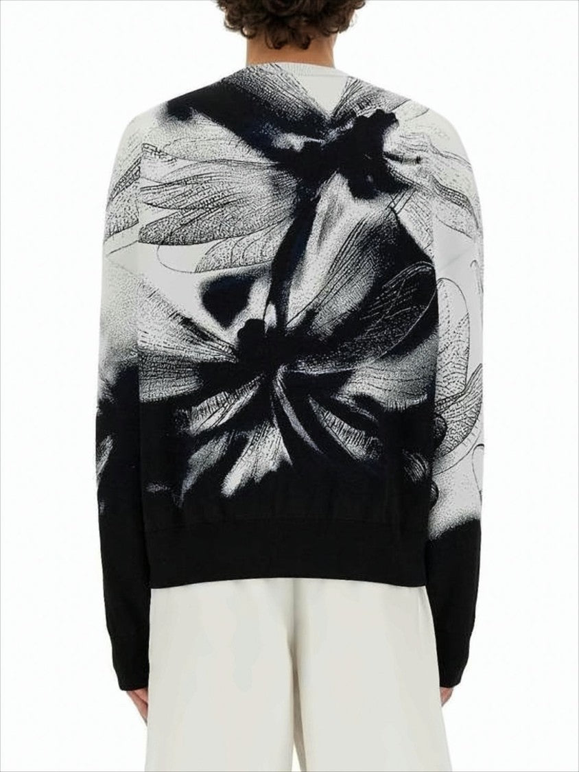 Monochrome Abstract Dragonfly Motif Sweater