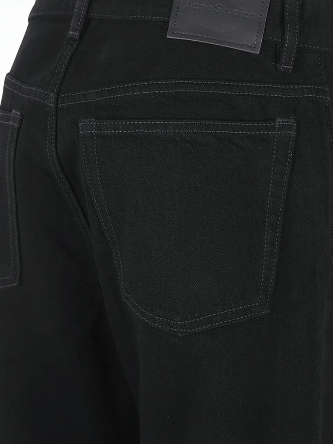 Wide-Leg Denim Pants with High Waist and Five-Pocket Design