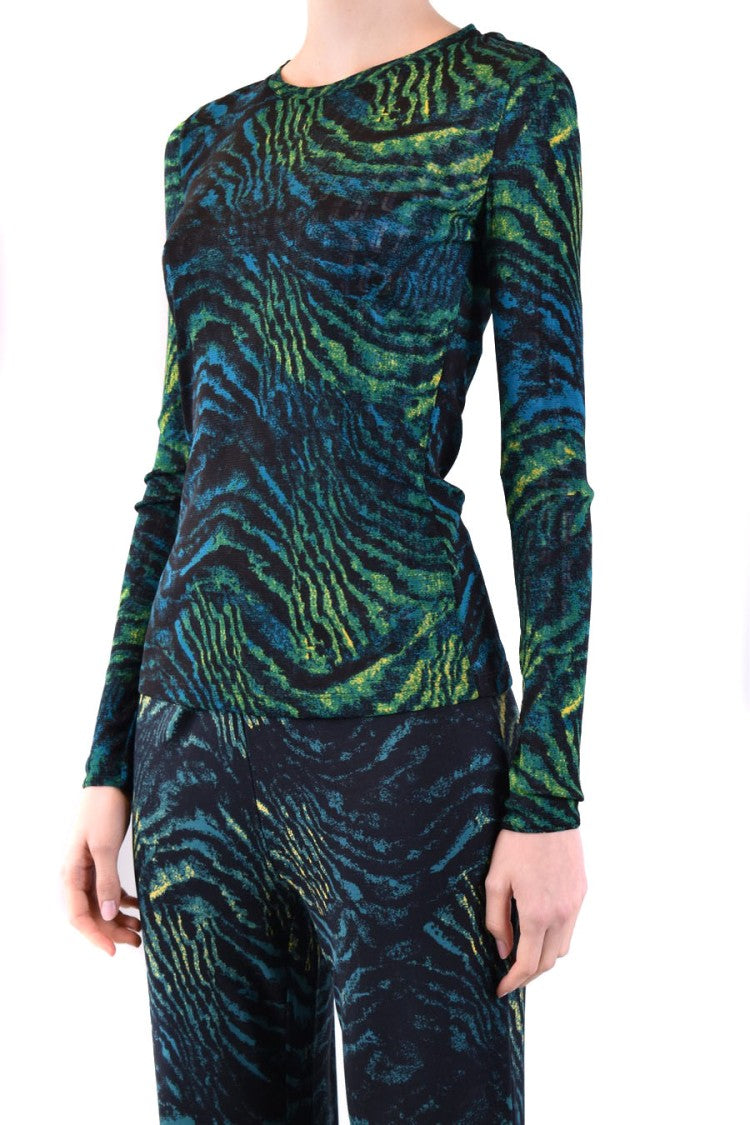 Long Sleeve Sweater With Unique Textured Pattern And Comfortable Fit