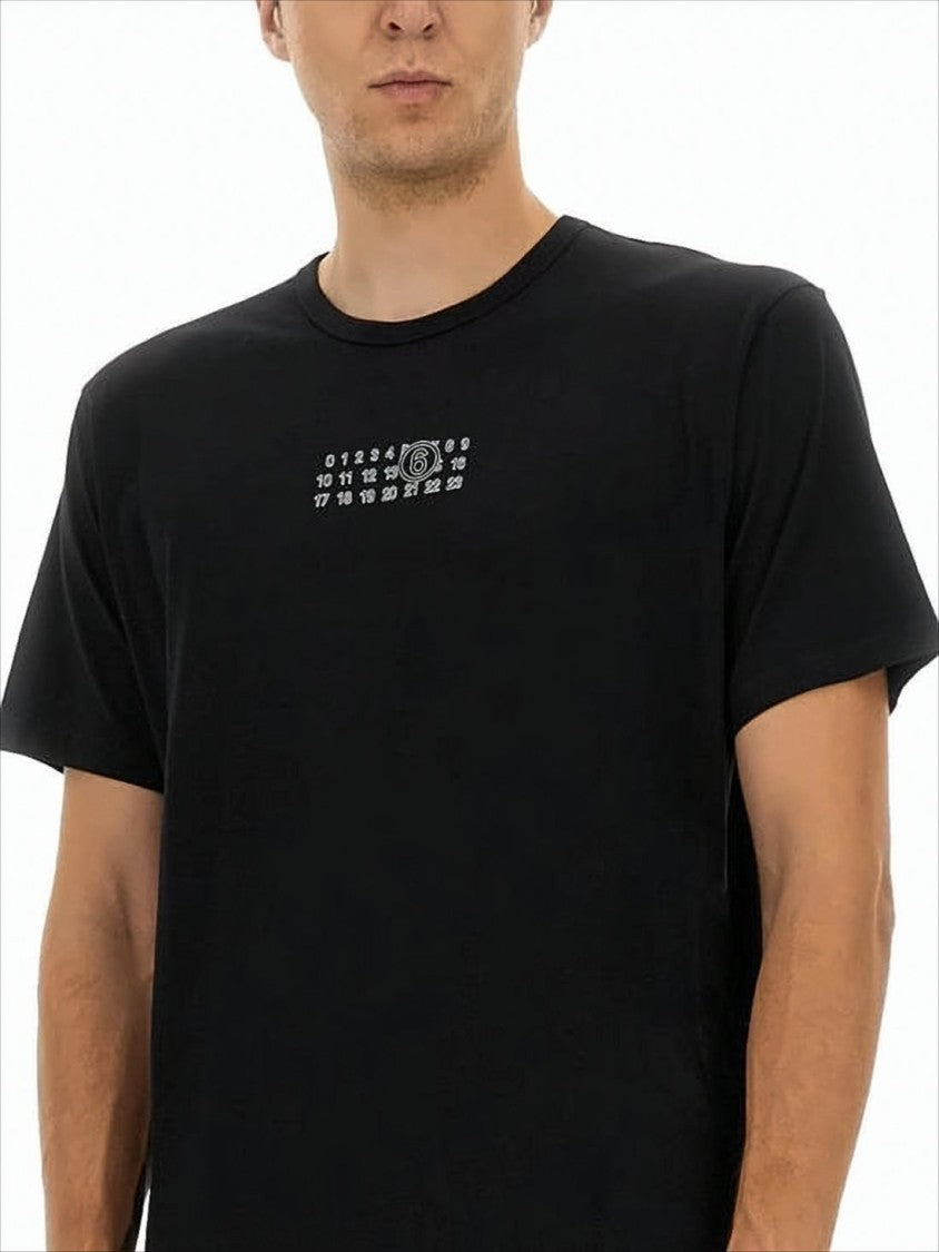 Minimalist Black Cotton T-Shirt with Numeric Logo