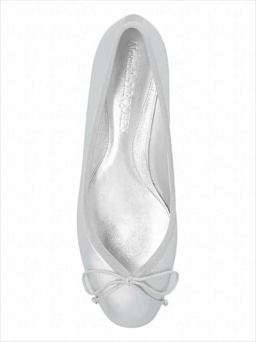 Metallic Finish Flat Shoes with Bow Detail
