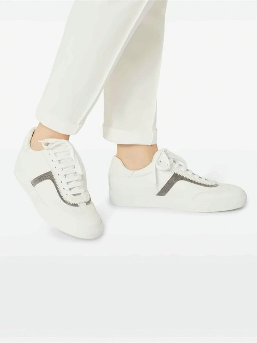 Low-Top Sneakers with Textured Grey Accents