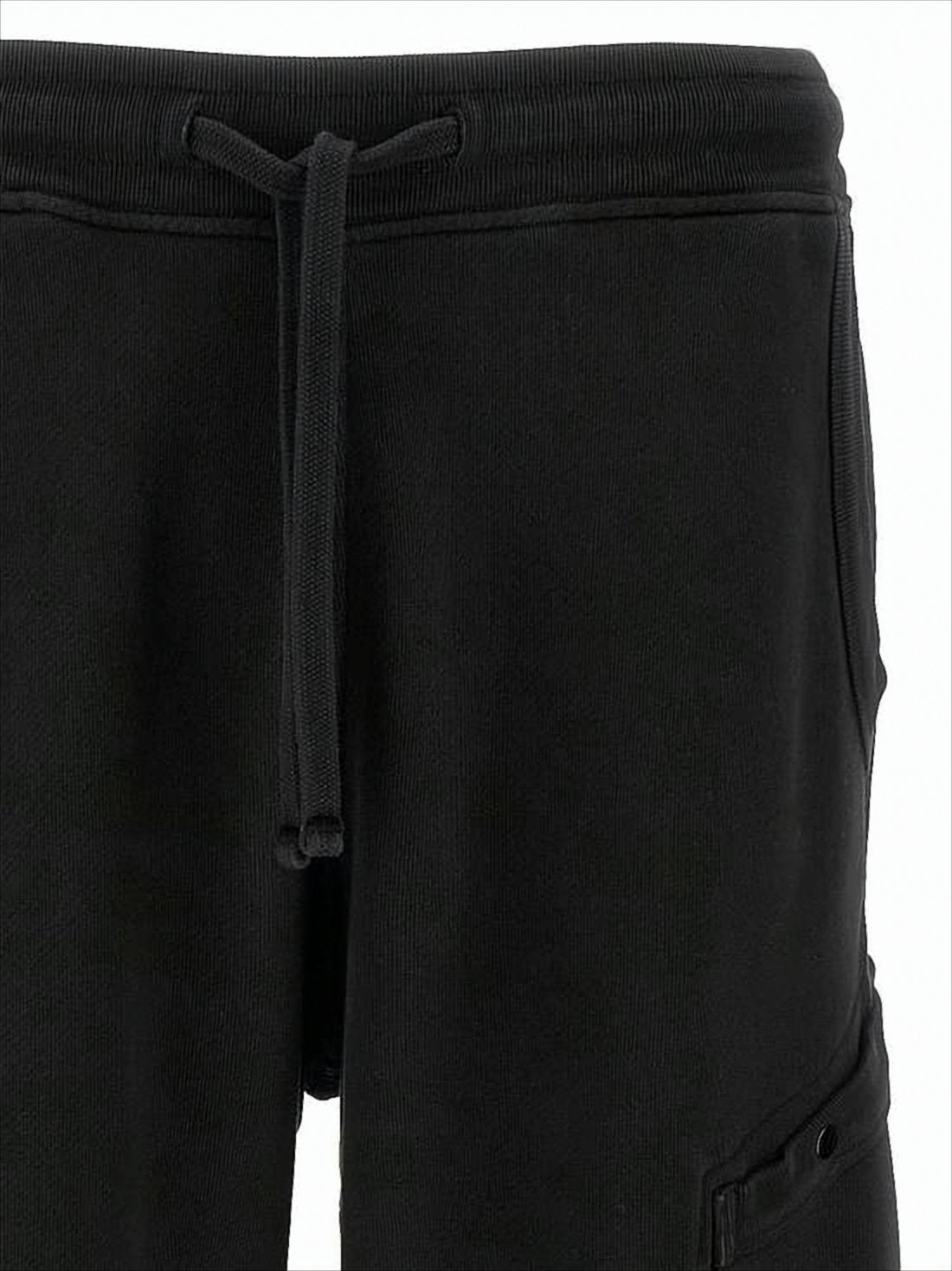 Relaxed Fit Black Cargo Pants