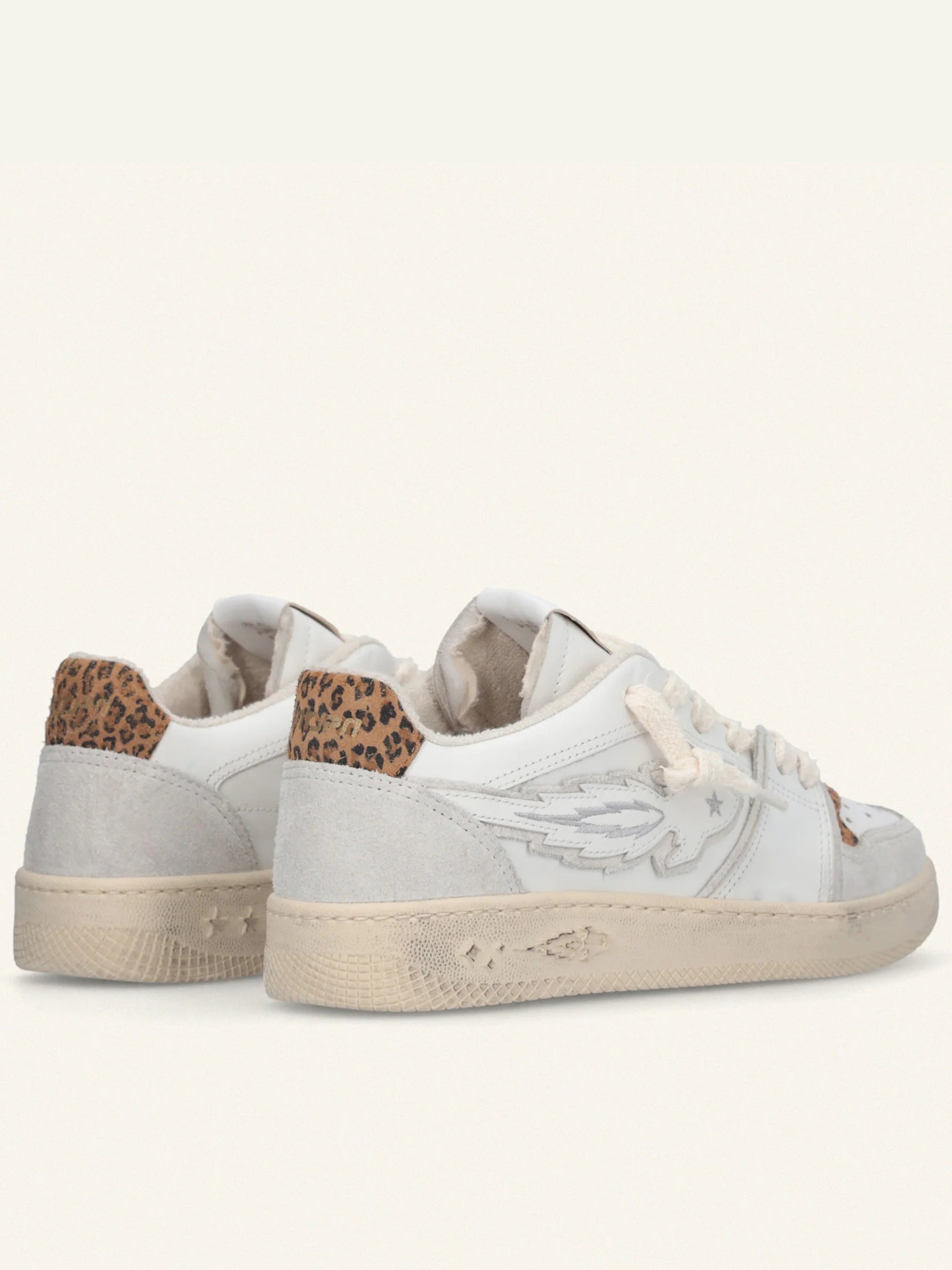Egg Rocket 3 White/Grey Suede Sneakers