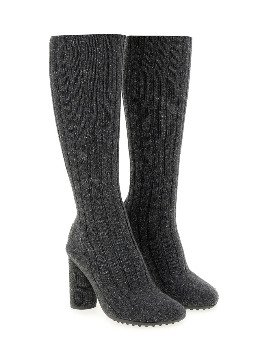 High-Heeled Atomic Boot with Refined Silhouette