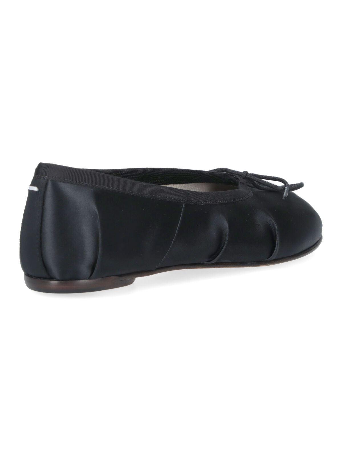 Minimalist Black Flats With Rounded Toe And Low-Profile Sole