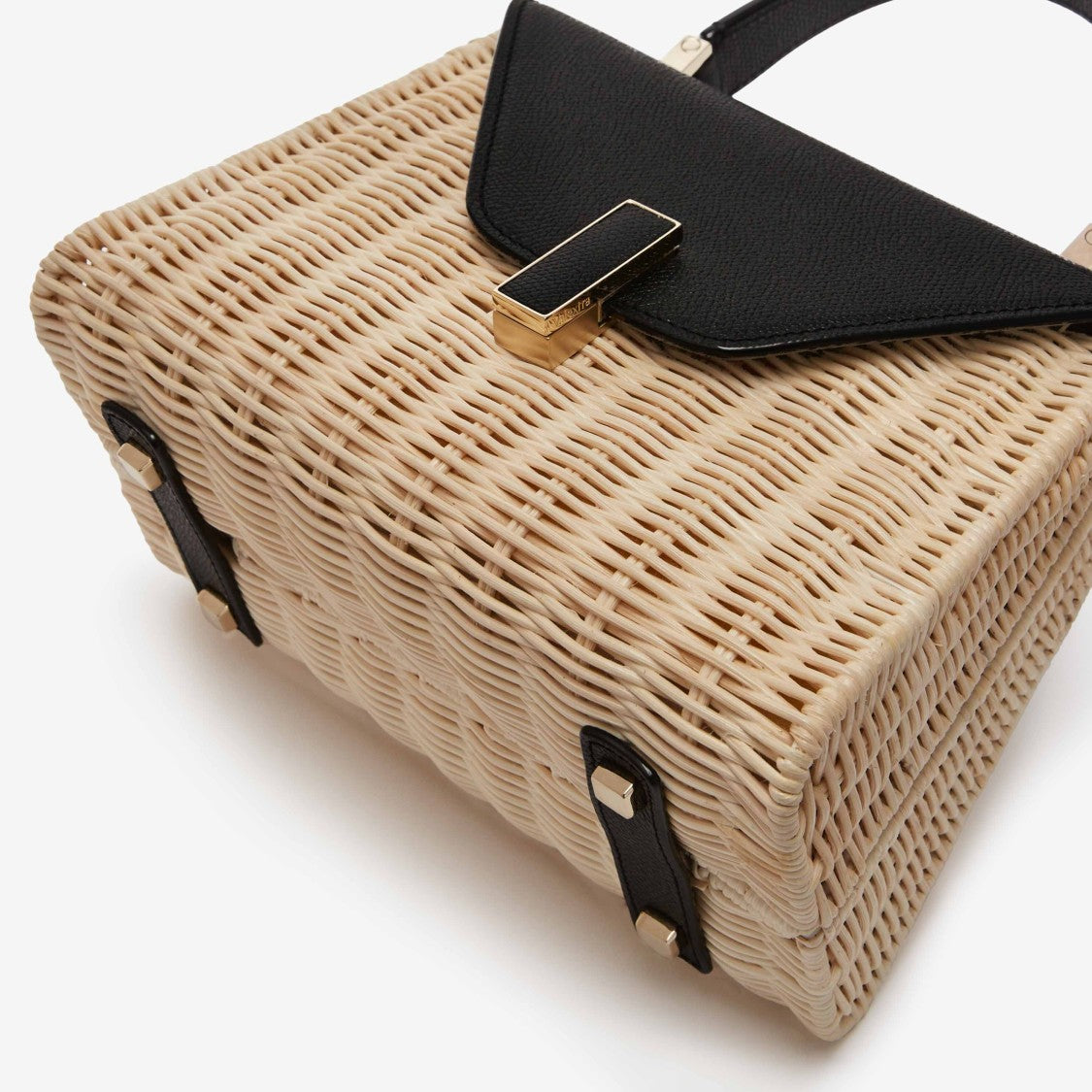 Iside Small Wicker Bag
