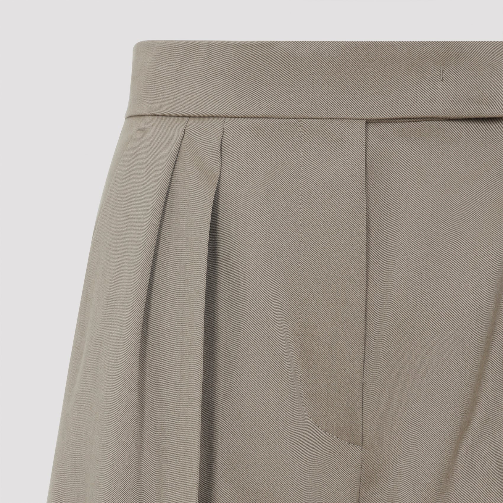 High-Waist Trousers with Pleated Detailing