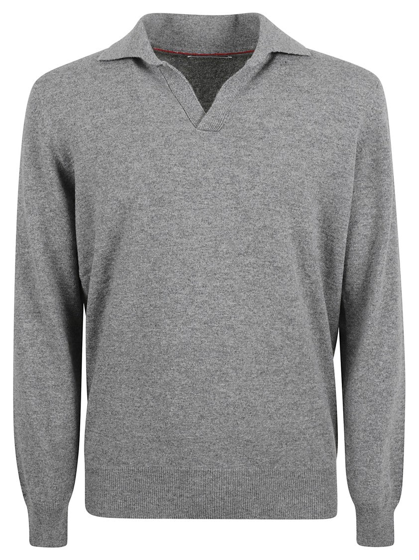 Classic V-Neck Cashmere Sweater