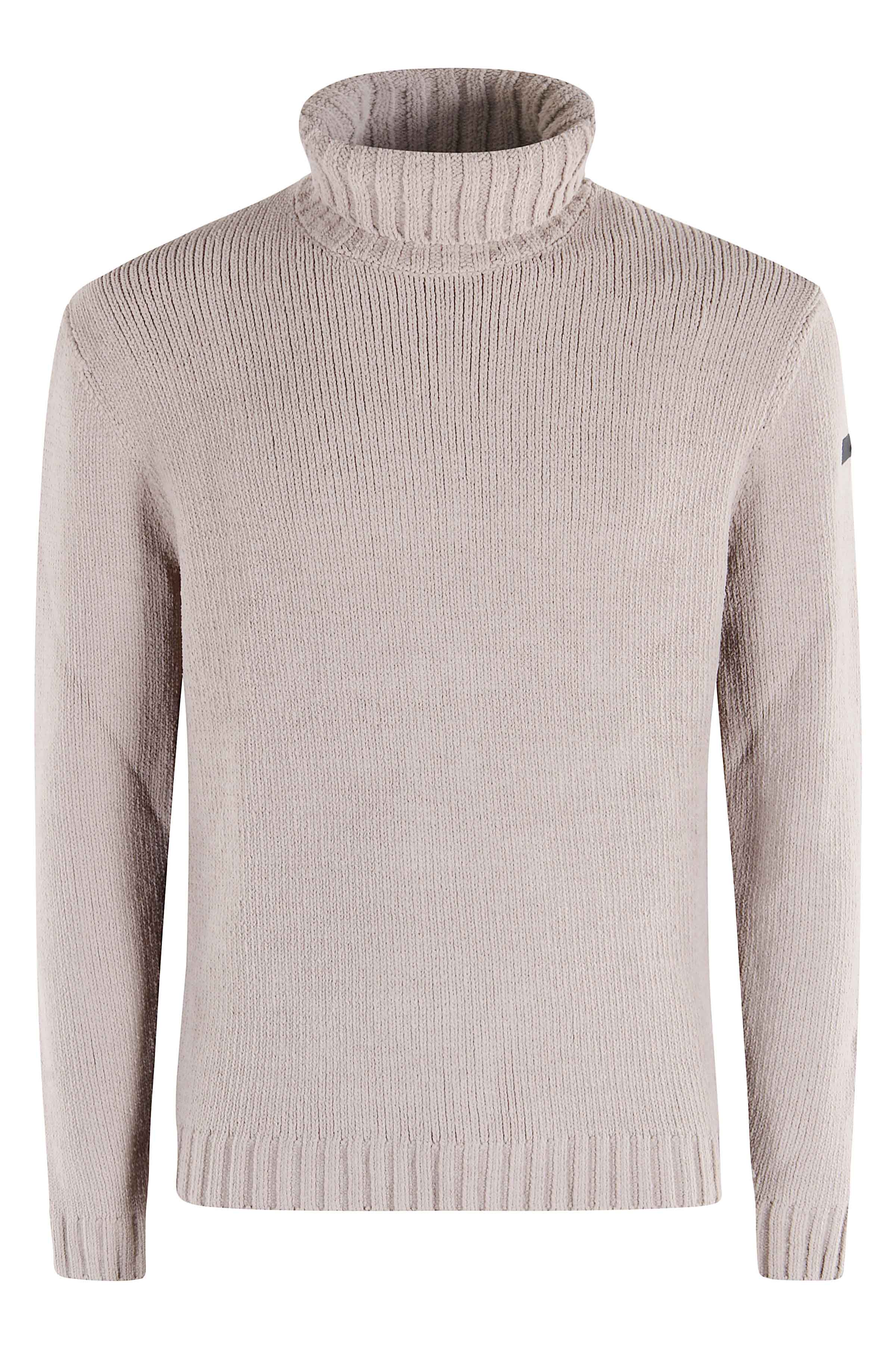 Cinematt Turtleneck Knit