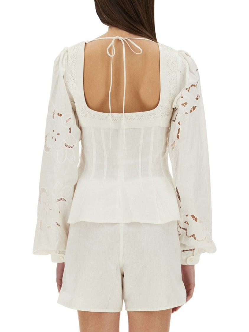 Fitted White Top With Square Neckline And Floral Embroidery