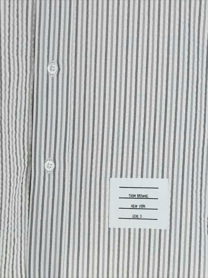 Short-Sleeved Button-Up Shirt with Vertical Stripes