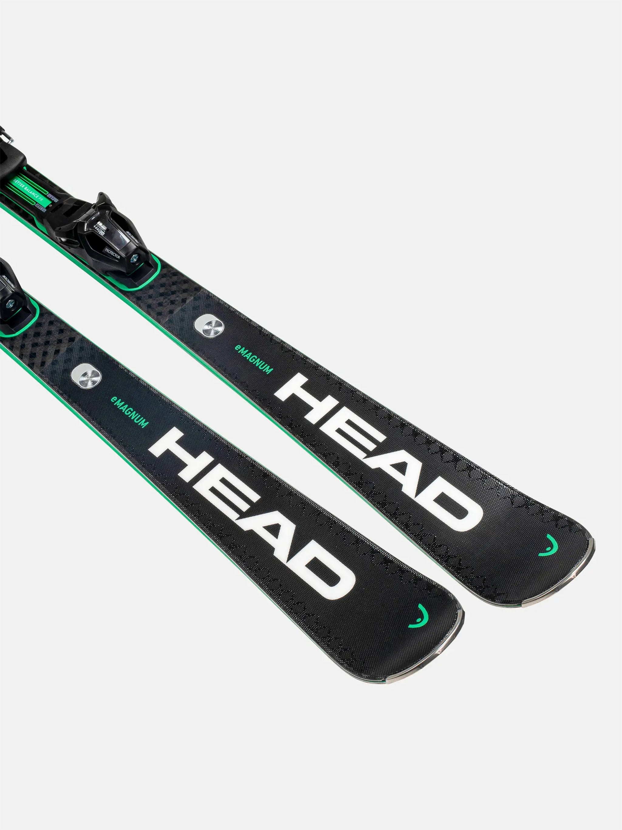 Black Supershape E-Magnum SW Performance Skis
