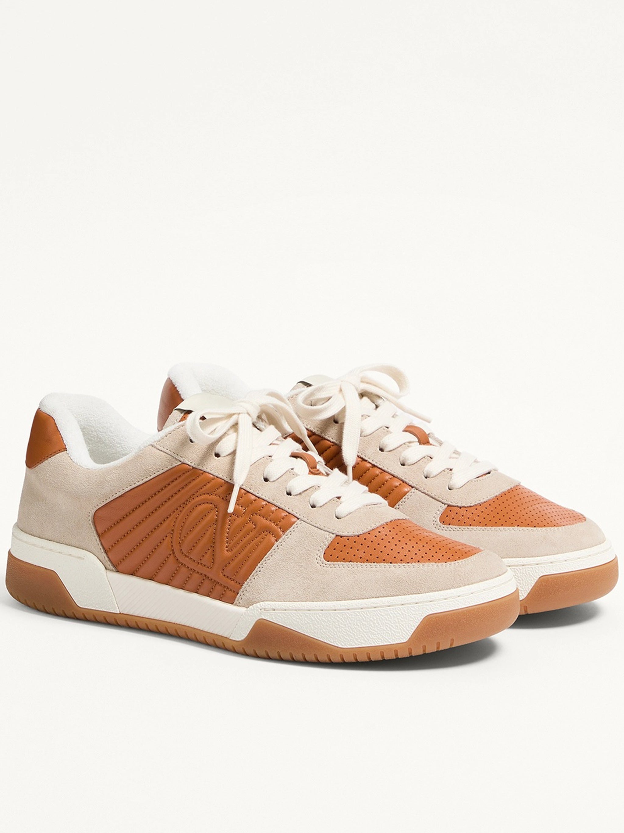 Tan Sneakers Low-Top Smooth Leather Sneakers