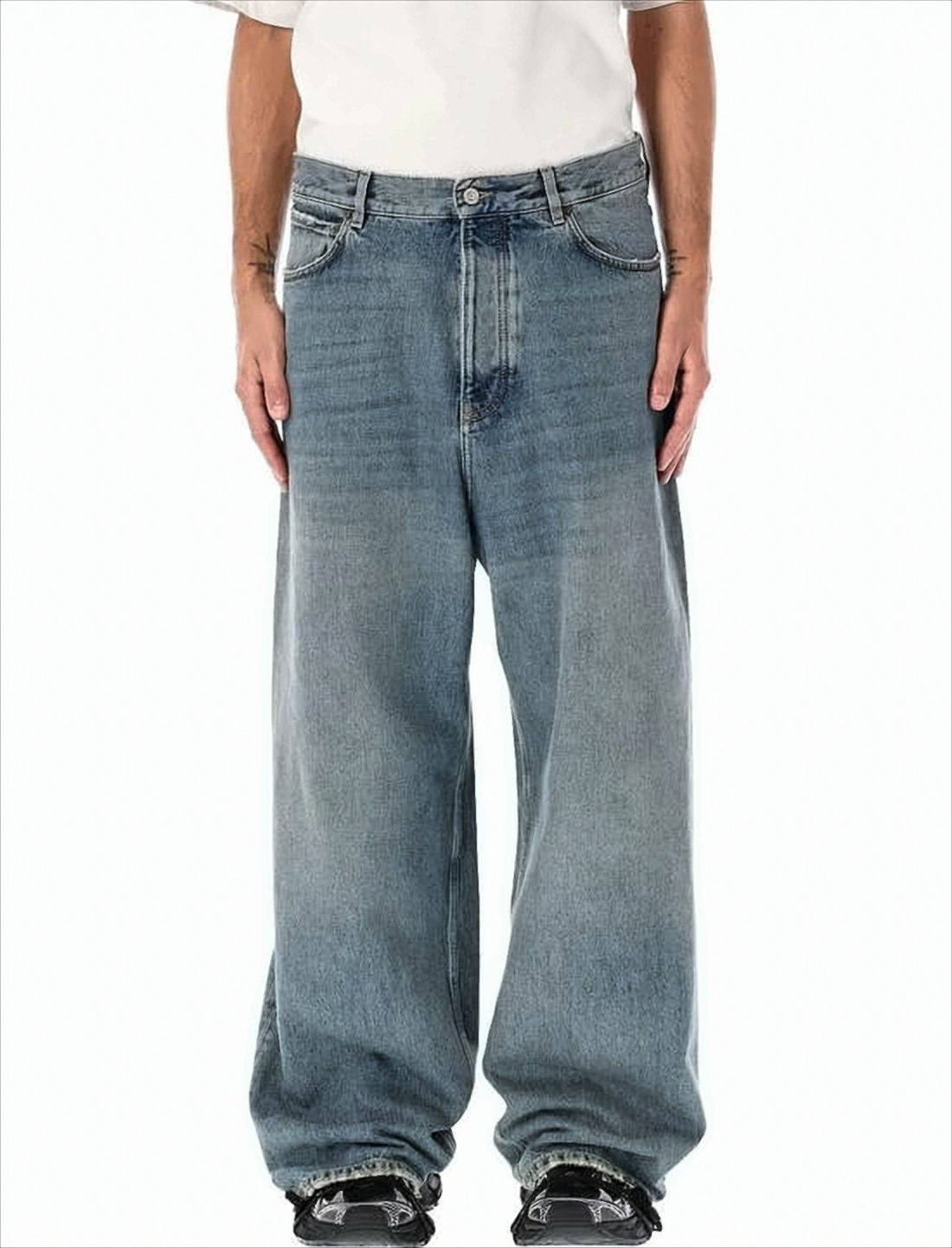 Relaxed Wide-Leg Denim Pants with Classic Five-Pocket Design