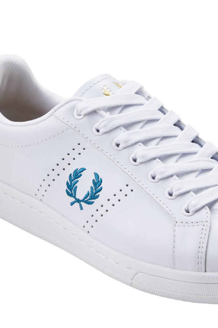 B721 Tennis Shoe