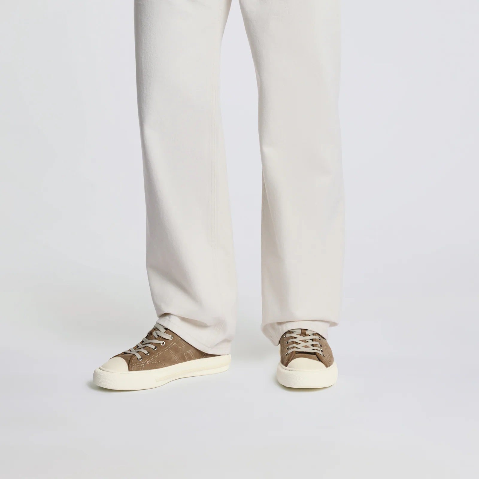 H691 Allacciato H Cuciture Sneakers in Beige