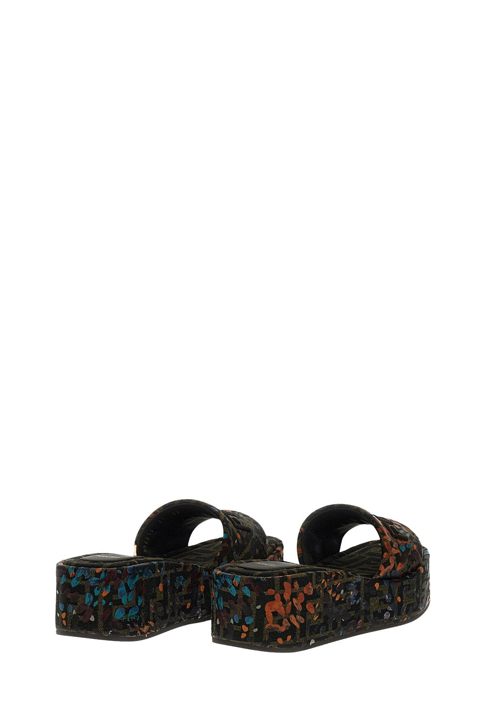 Multicolor Jacquard Platform Slides