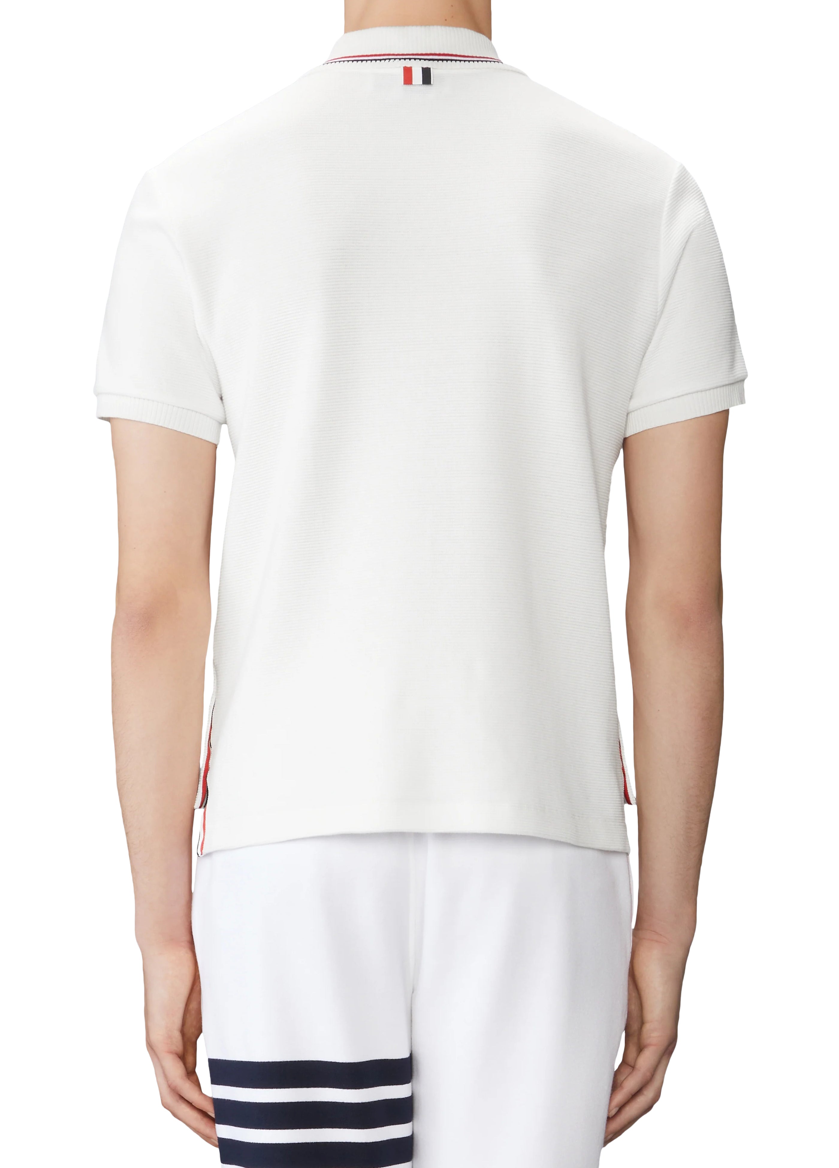 Short-Sleeve Polo Shirt with Structured Collar and Contrasting Stripes