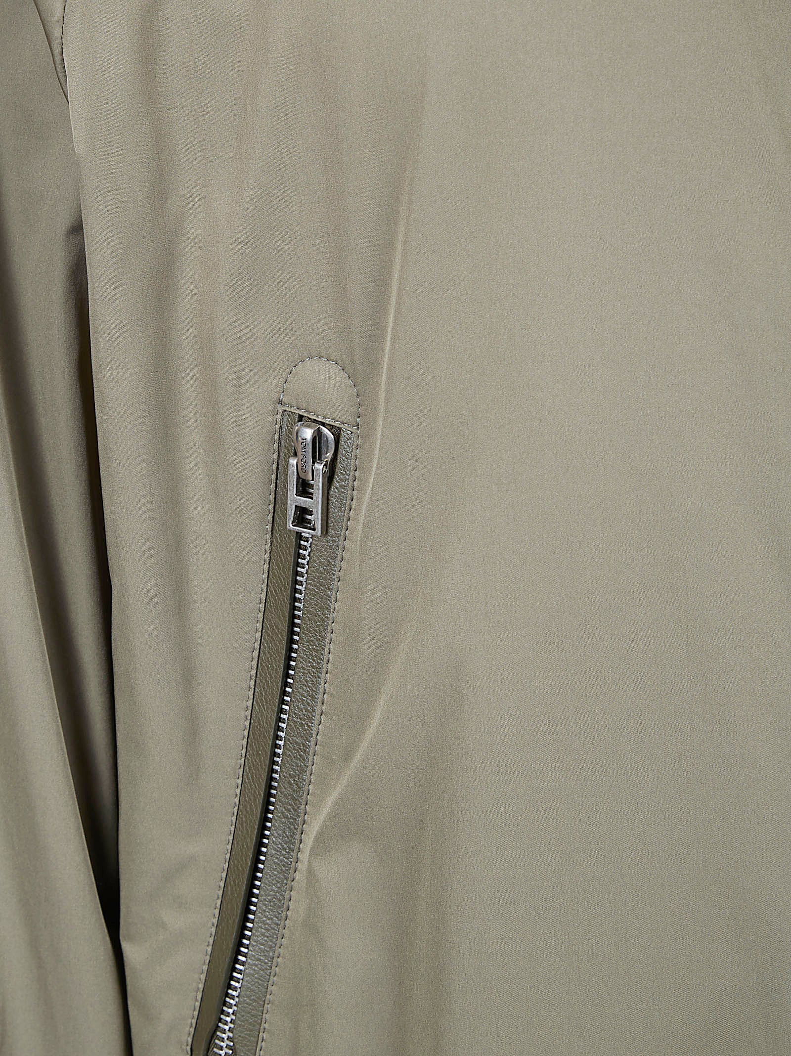 Versatile Zip-Up Jacket with High Collar