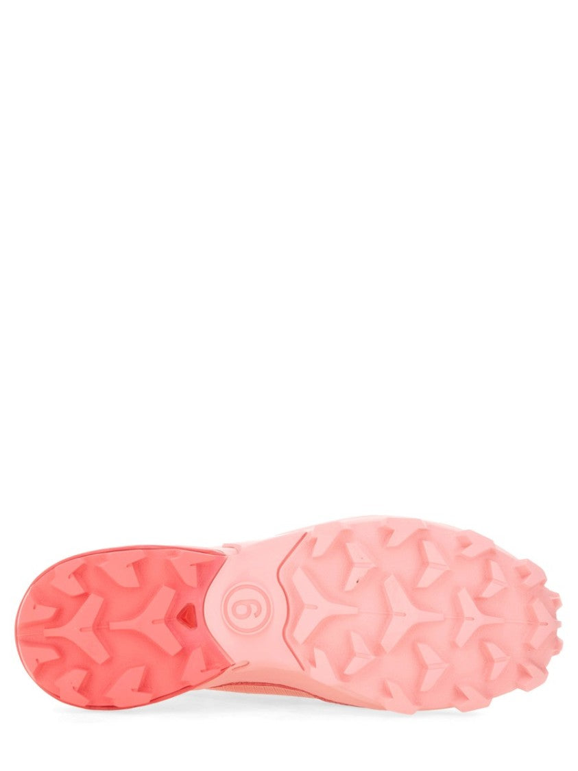 "Cross Low" Sneaker
