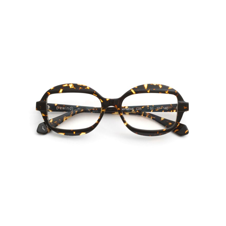 Sensitive Tortoiseshell Acetate Eyeglasses with Classic Rectangular Frame