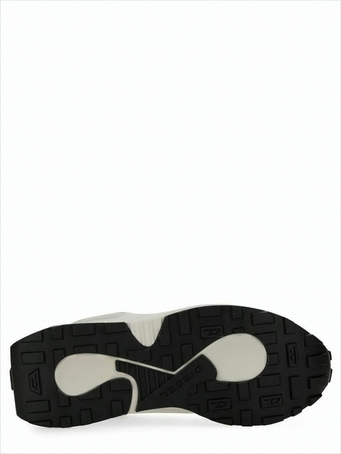 Sleek Off-White Sneakers with Calf Leather Accents