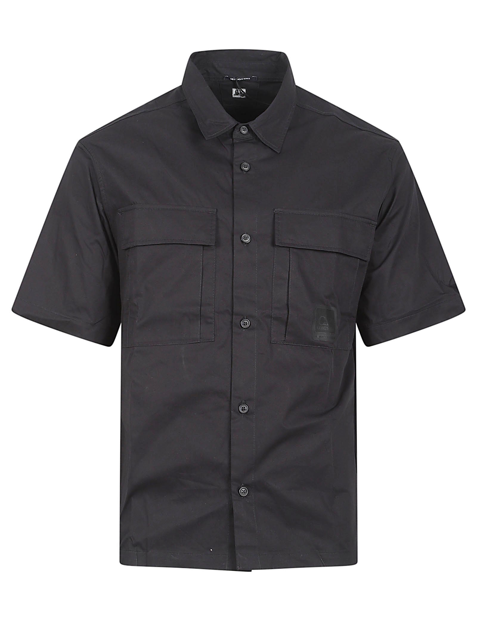 Short-Sleeved Shirt with Classic Collar and Functional Pockets