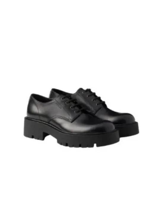 Lace-Up Black Leather Dress Shoes with Rugged Sole
