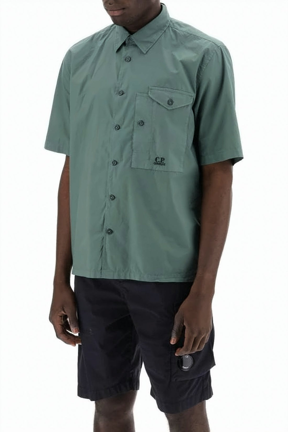 Boxy-Fit Short-Sleeve Shirt With Classic Collar