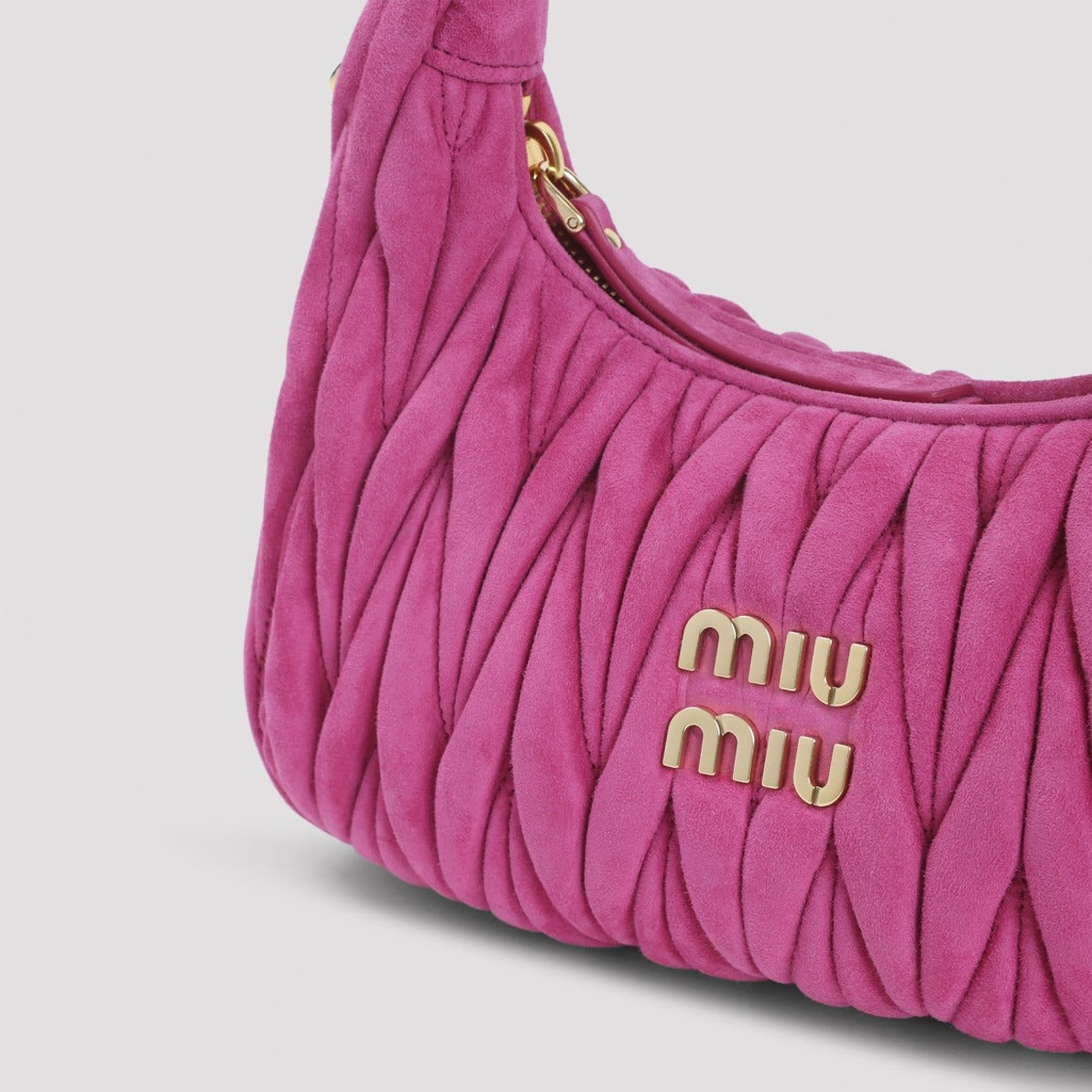 Matelassé Suede Leather Wander Shoulder Bag