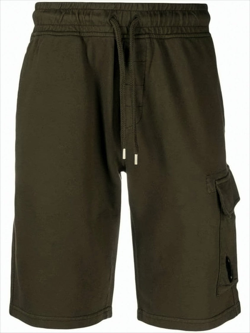 Relaxed Fit Cargo Shorts With Distinctive Lens Detail