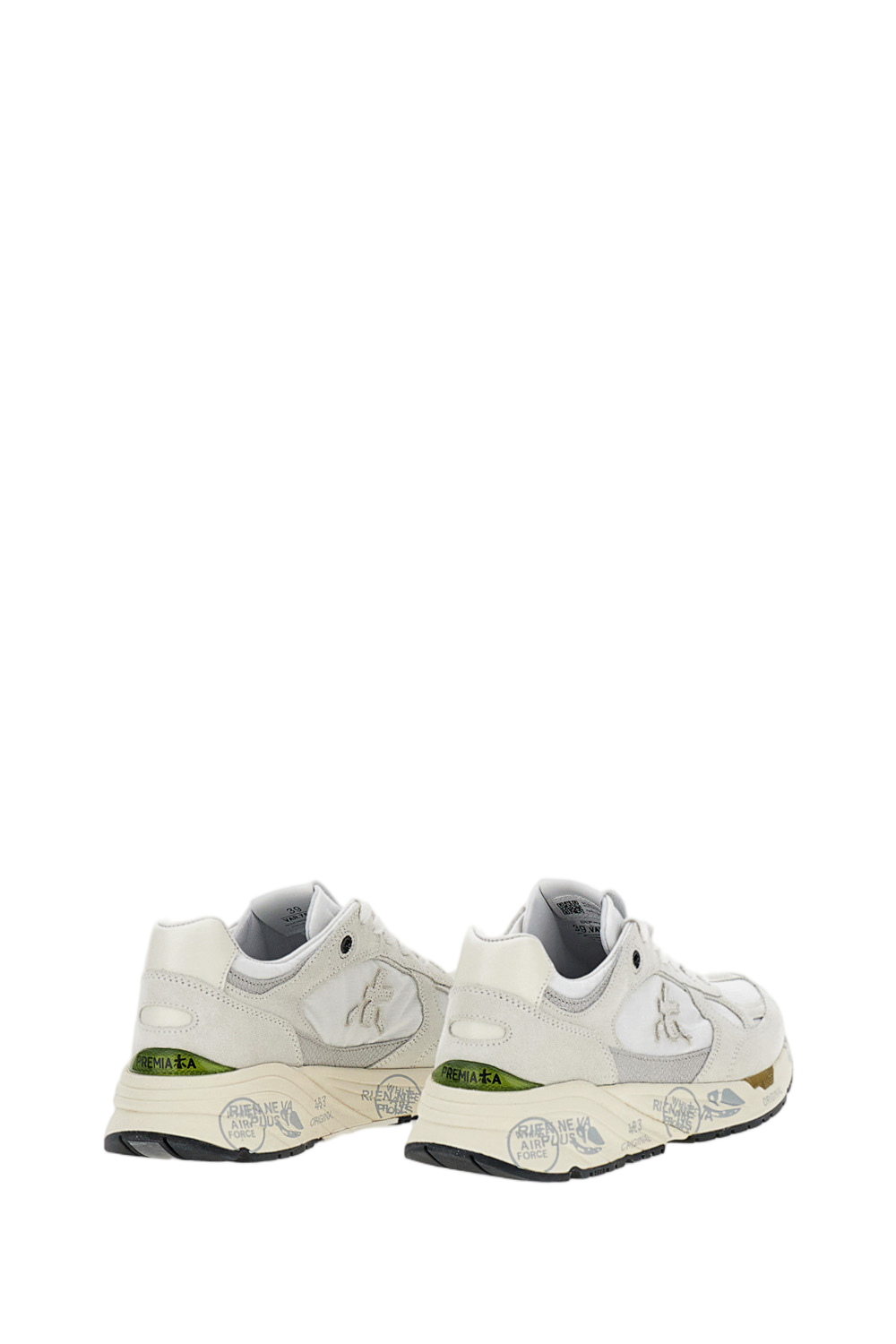 Mased Sneakers