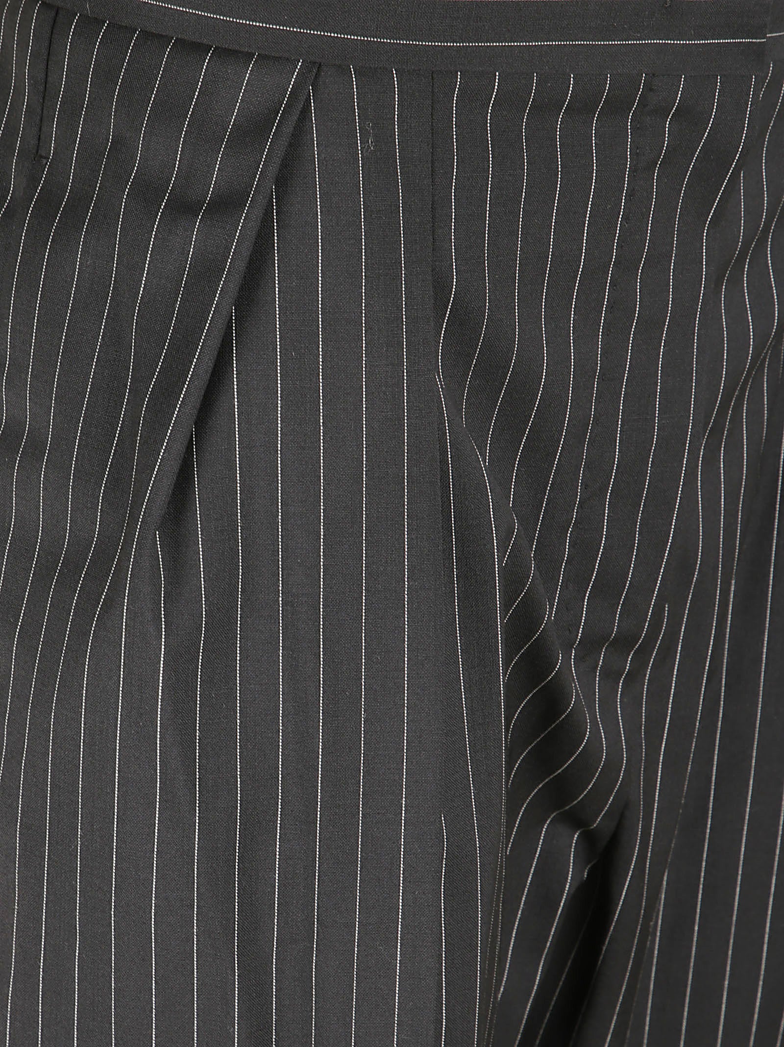 Classic Straight-Leg Trousers With Vertical Pinstripes