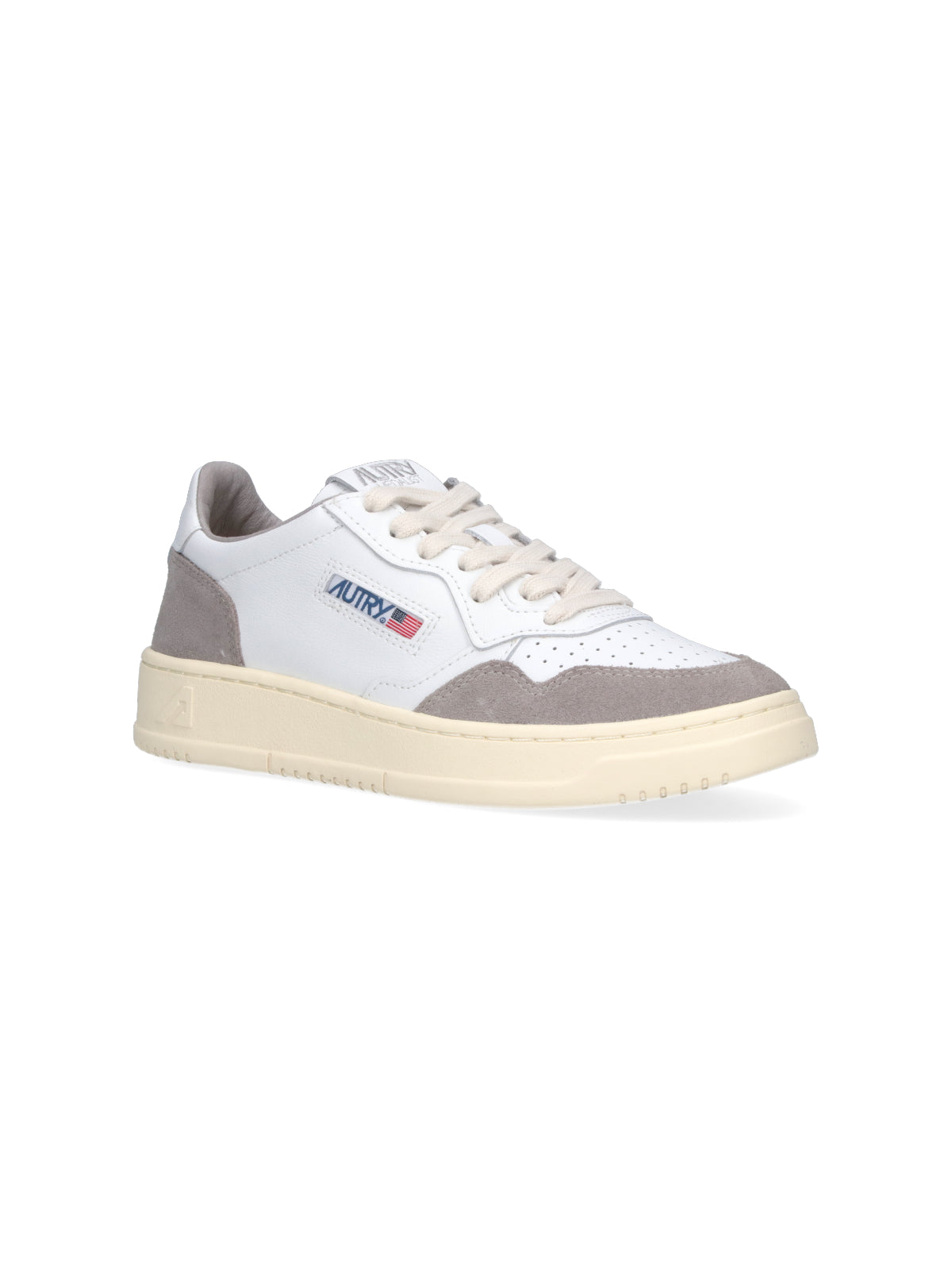 "Medalist" Low Sneakers White