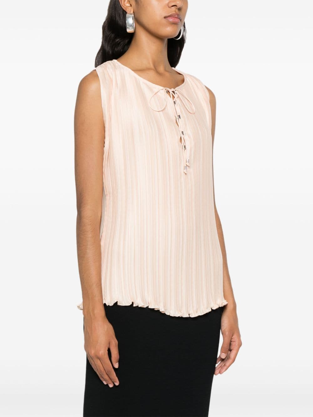 Round Neck Sleeveless Top