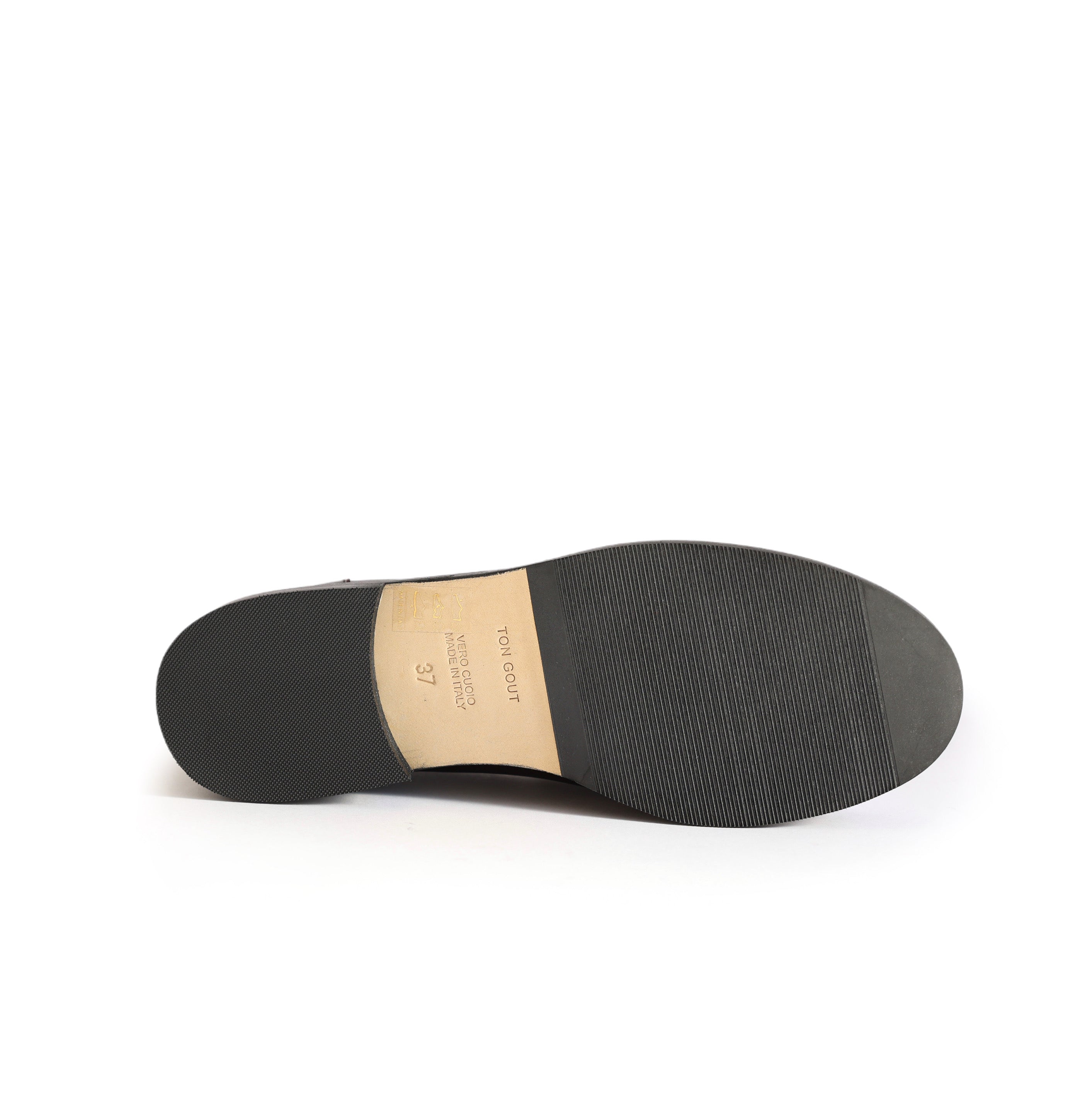 Classic Penny Loafers in Black Leather