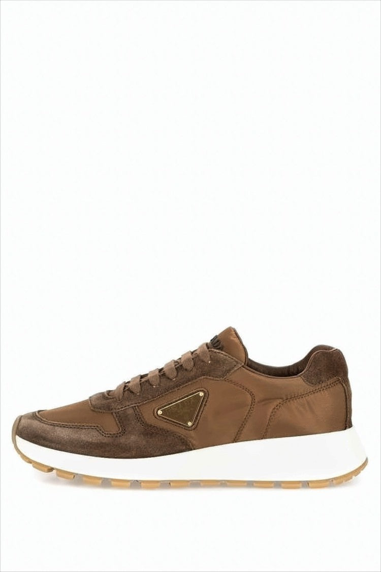 Low-Top Sneakers in Suede and Recycled Nylon
