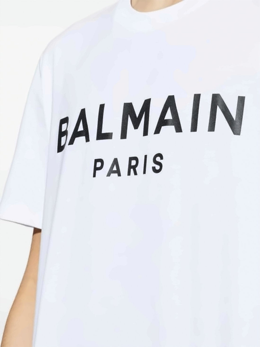 Short-Sleeve T-Shirt with Bold Graphic Print