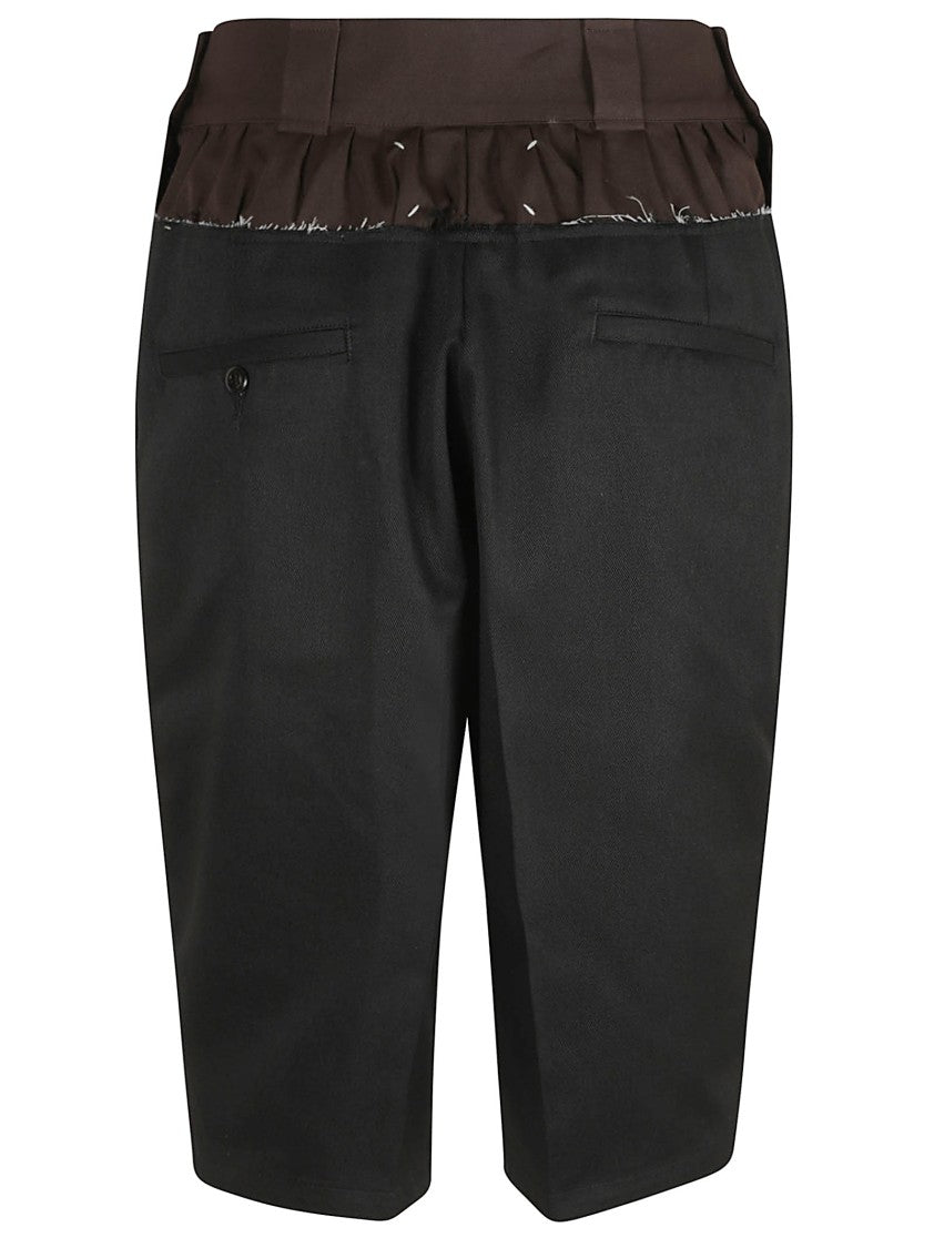 Tailored Black Shorts With Unique Ruffled Waistband